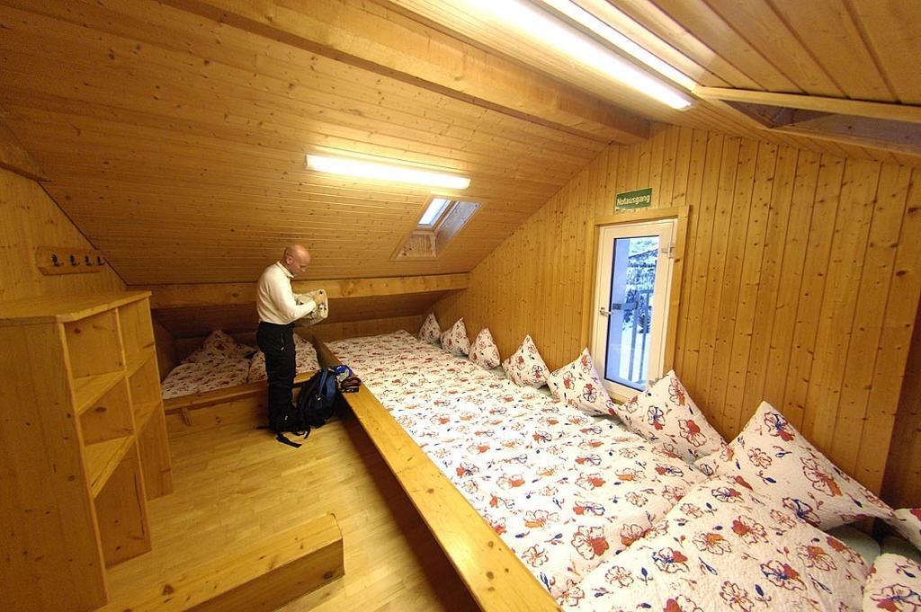 Berggasthaus Wasenalp Brig Rom bilde